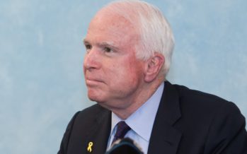 USA:n senaatin asevoimien komitean puheenjohtaja John McCain Tallinnassa: Tiedossa ei ole, että Trump yrittäisi lopettaa Venäjän pakotteet