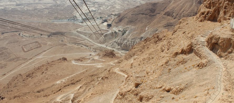 Helena-Reet: Israelin matkablogi. Masada – yksi juutalaisten roomalaisvallan vastustamisen tunnetuimmista symboleista